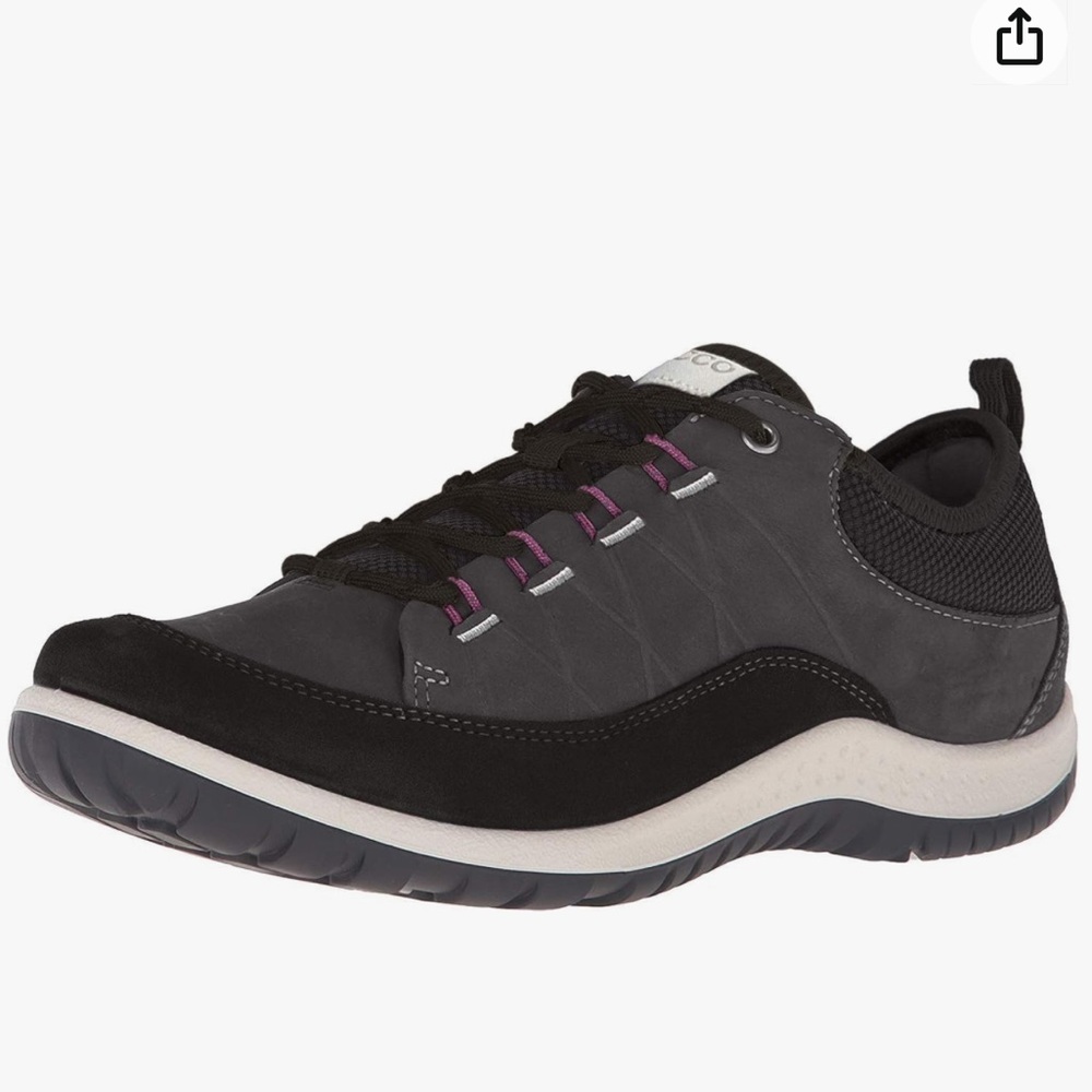 Ecco Aspina show sneaker size 9